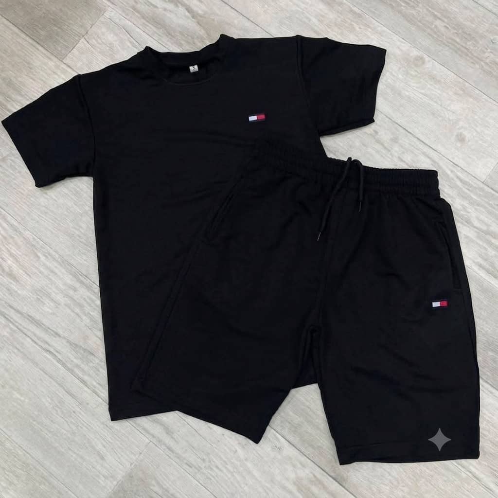 ENSEMBLE TOMMY